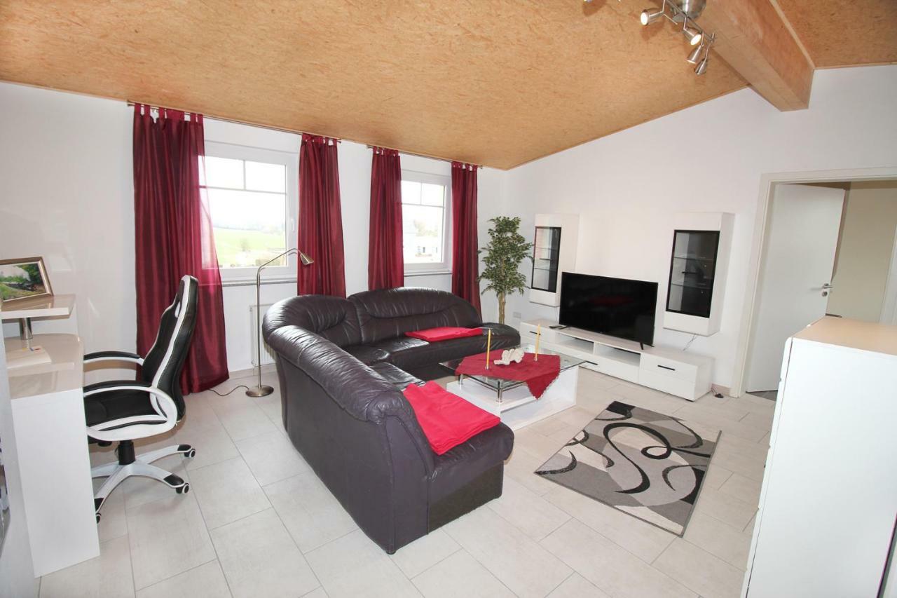 לוסהיים Ferienwohnung Beckendorf מראה חיצוני תמונה